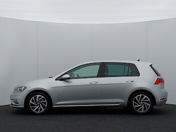 Used Volkswagen Golf 2019 for sale - 76464817: Photo