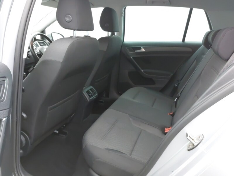 Used Volkswagen Golf 2019 for sale - 76464817: Photo 6