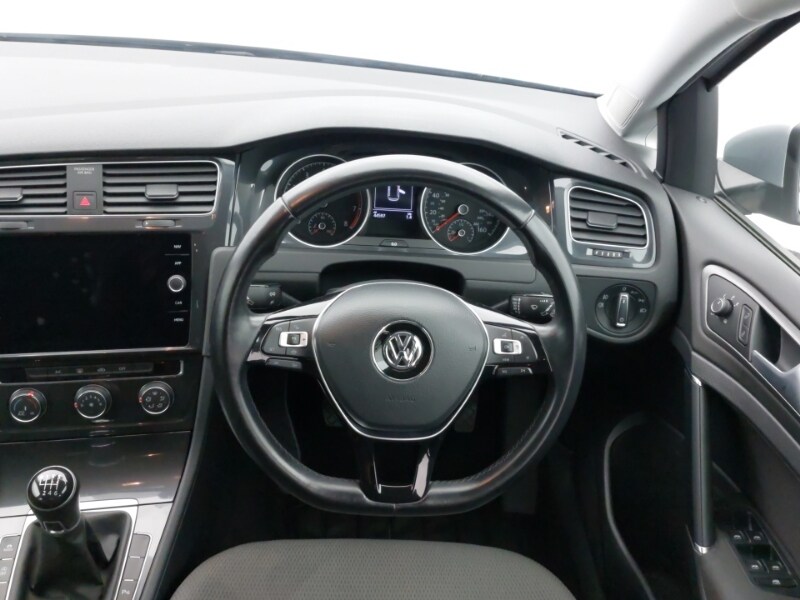 Used Volkswagen Golf 2019 for sale - 76543570: Photo 7