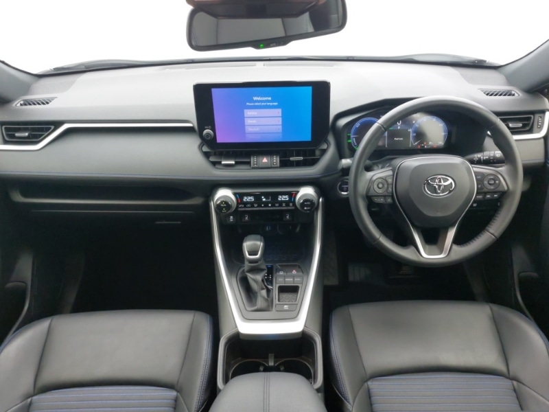 Used Toyota RAV4 2023 for sale - 77992477: Photo 2