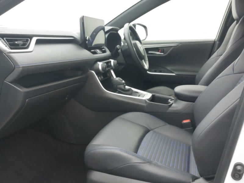 Used Toyota RAV4 2023 for sale - 77992477: Photo 5