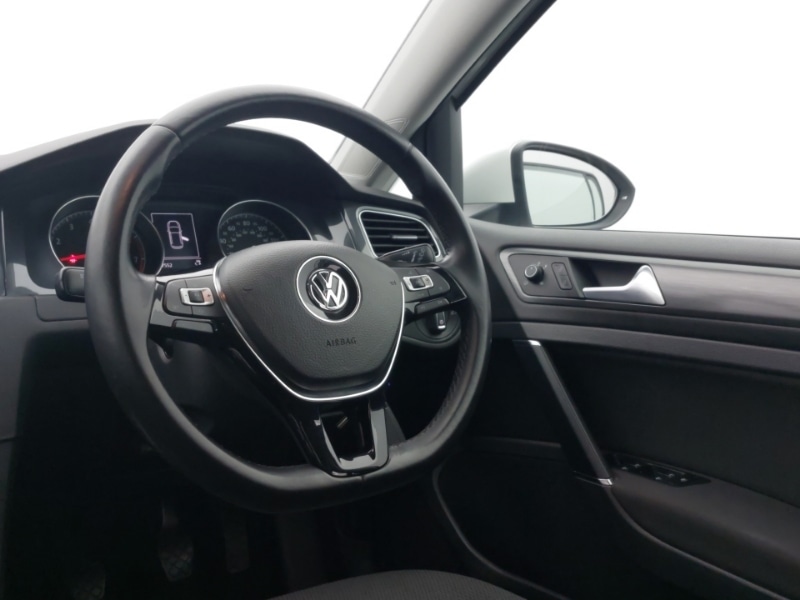 Used Volkswagen Golf 2018 for sale - 77956836: Photo 10