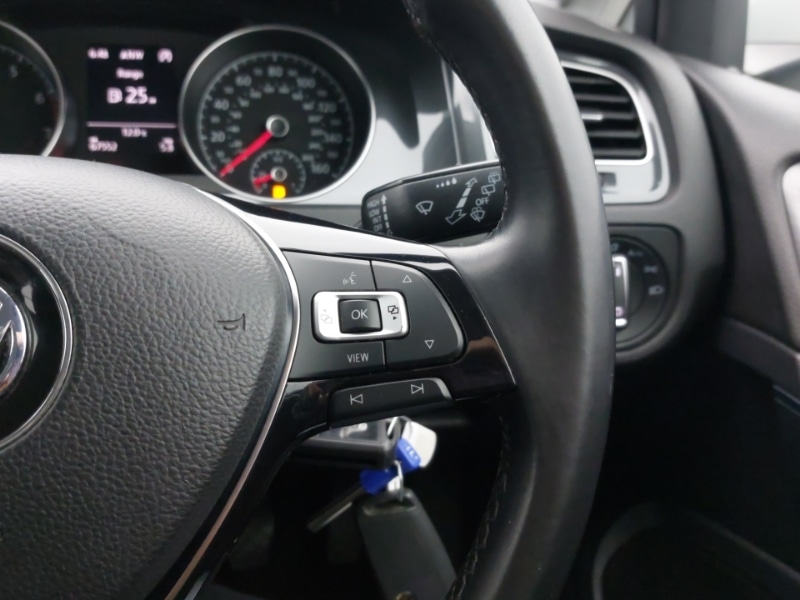 Used Volkswagen Golf 2018 for sale - 77956836: Photo 18