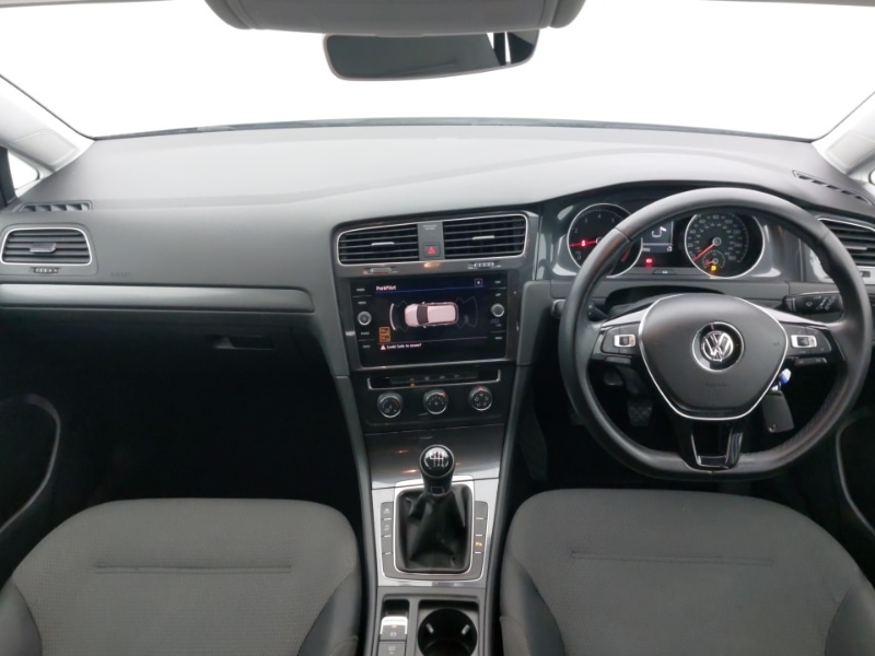 Used Volkswagen Golf 2018 for sale - 77956836: Photo 2