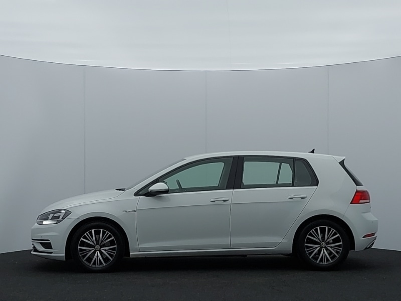 Used Volkswagen Golf 2018 for sale - 77956836: Photo 4