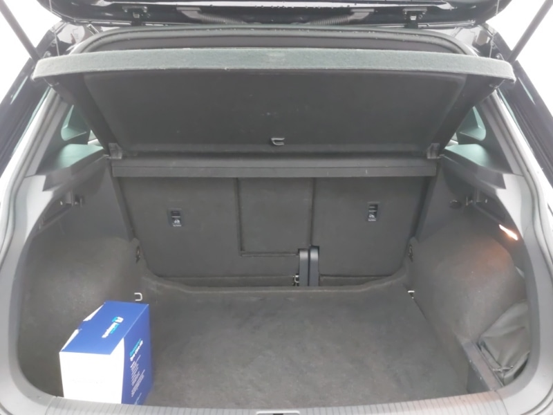 Used Volkswagen Tiguan 2021 for sale - 77767526: Photo 8