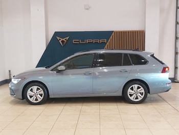 Used Volkswagen Golf 2022 for sale - 77518176: Photo