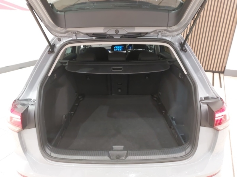 Used Volkswagen Golf 2022 for sale - 77518176: Photo 8