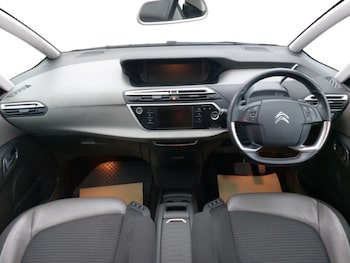 Used Citroen Grand C4 Picasso 2020 for sale - 79200802: Photo