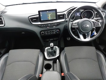Used Kia Ceed 2019 for sale - 75622041: Photo