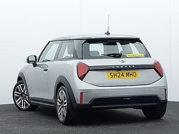 Used MINI Cooper 2024 for sale - 79786703: Photo