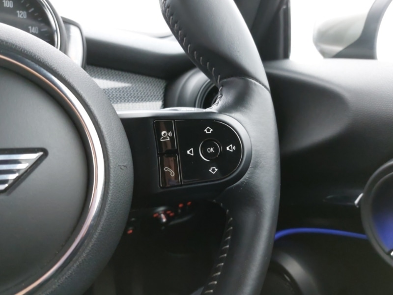 Used MINI Convertible 2021 for sale - 77922052: Photo 18