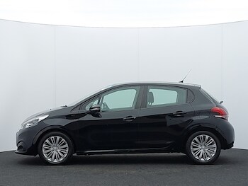 Used Peugeot 208 2019 for sale - 78391364: Photo