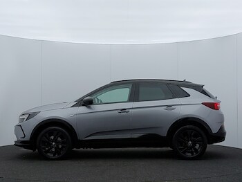 Used Vauxhall Grandland 2022 for sale - 77873950: Photo