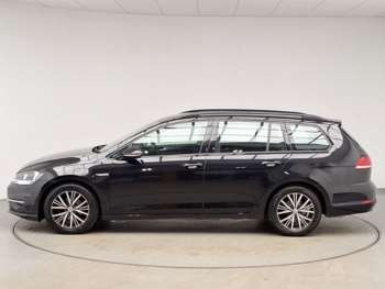 Used Volkswagen Golf 2018 for sale - 74776198: Photo
