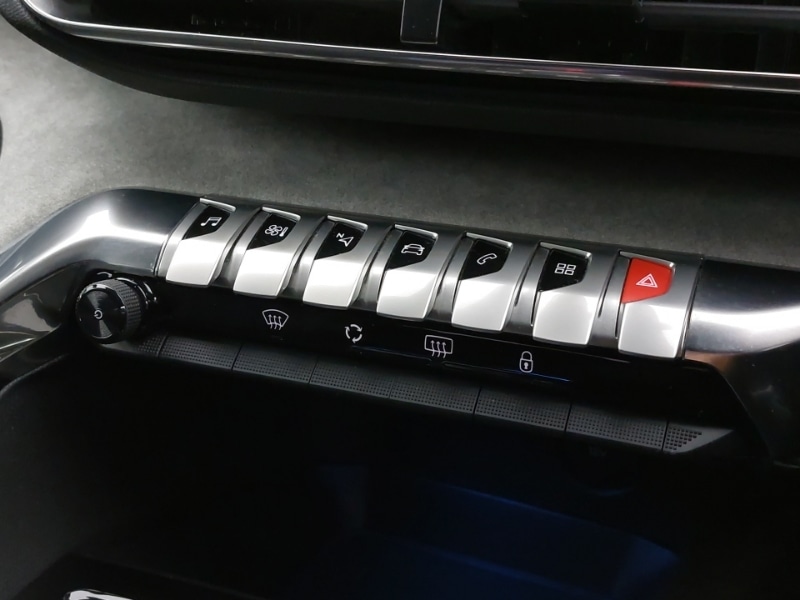 Used Peugeot 3008 2022 for sale - 77208926: Photo 15