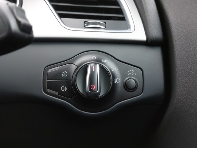 Used Audi A4 2014 for sale - 77881886: Photo 19