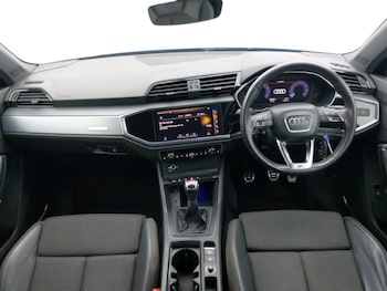 Used Audi Q3 2019 for sale - 79273831: Photo