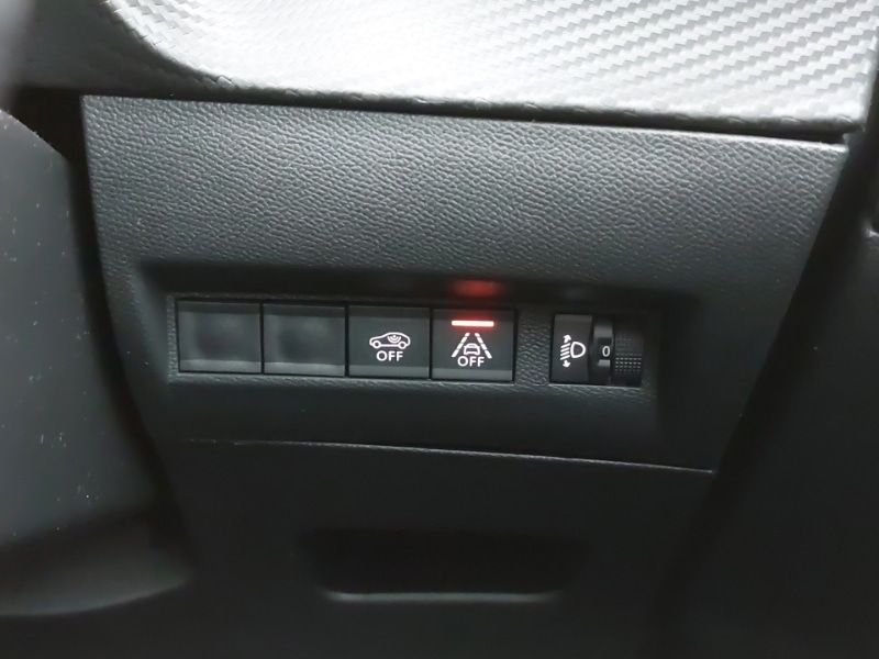 Used Peugeot 2008 2020 for sale - 77343009: Photo 19