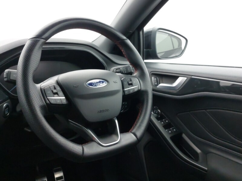 Used Ford Focus 2019 for sale - 76533500: Photo 10