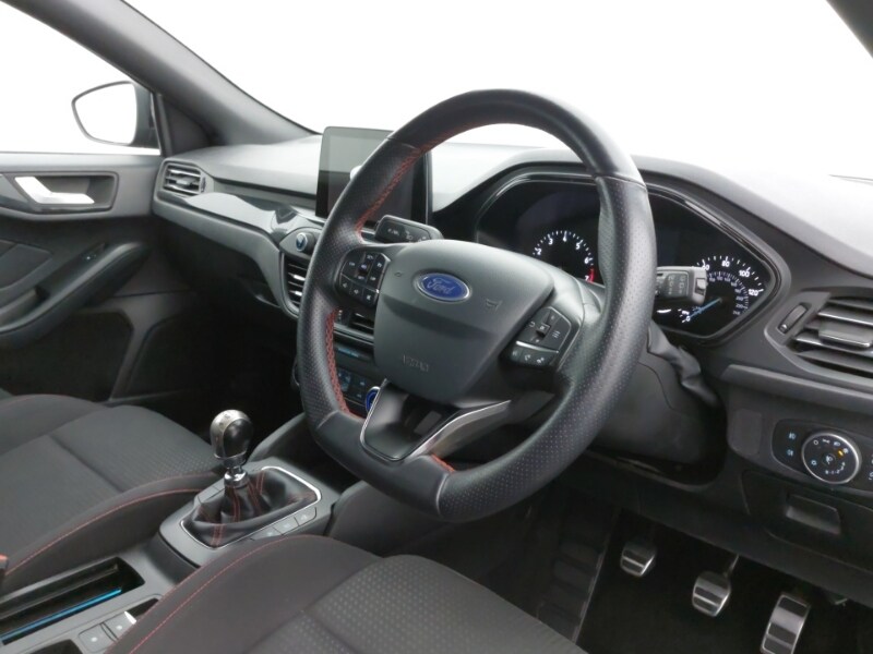 Used Ford Focus 2019 for sale - 76533500: Photo 12