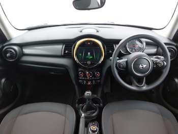 Used MINI Hatch 2020 for sale - 77776835: Photo