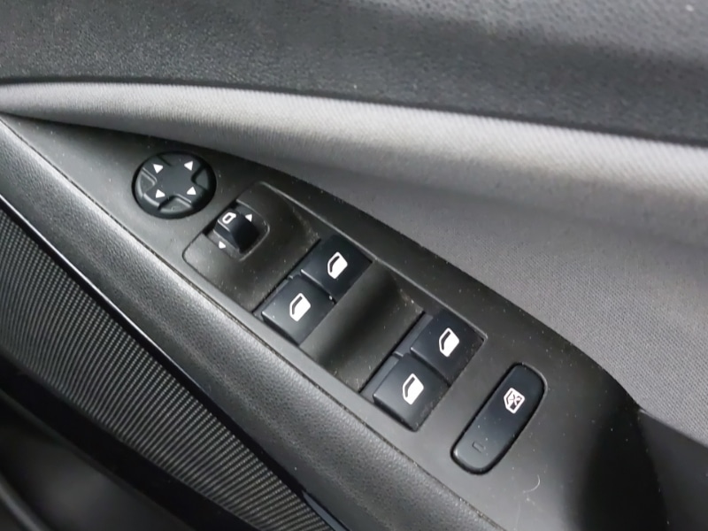 Used Vauxhall Crossland X 2019 for sale - 76630794: Photo 19