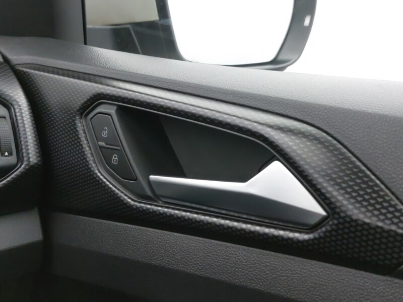 Used Volkswagen T-Cross 2023 for sale - 77717072: Photo 18