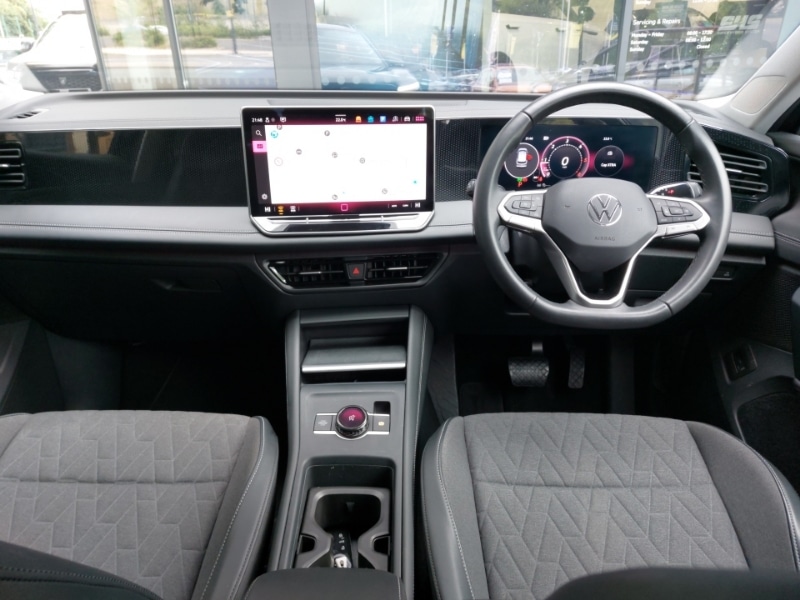 Used Volkswagen Tiguan 2024 for sale - 76213508: Photo 2