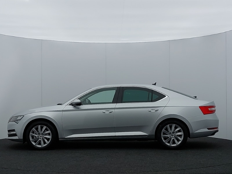 Used Skoda Superb 2022 for sale - 76121009: Photo 4