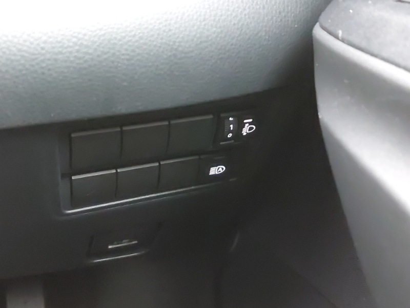 Used Mazda Mazda2 HYBRID 2024 for sale - 76987241: Photo 19