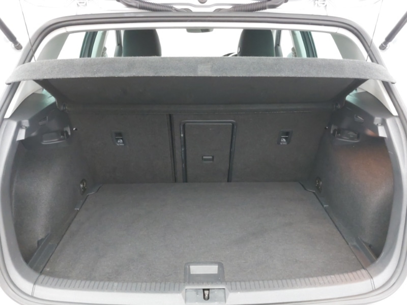 Used Volkswagen Golf 2019 for sale - 76564159: Photo 8