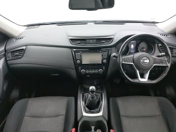 Used Nissan X-Trail 2018 for sale - 78312360: Photo