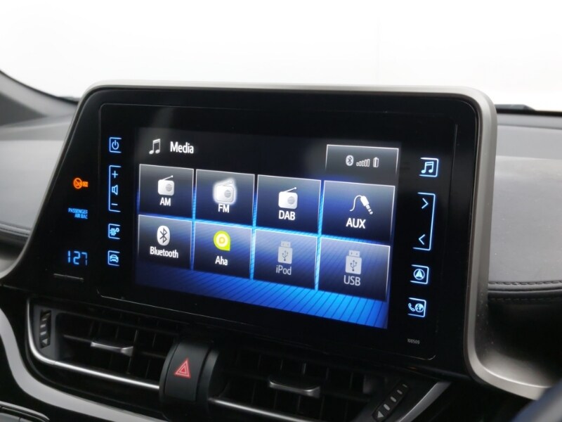 Used Toyota C-HR 2019 for sale - 76663900: Photo 14