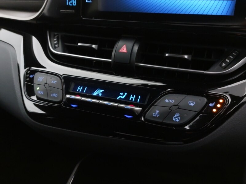 Used Toyota C-HR 2019 for sale - 76663900: Photo 15