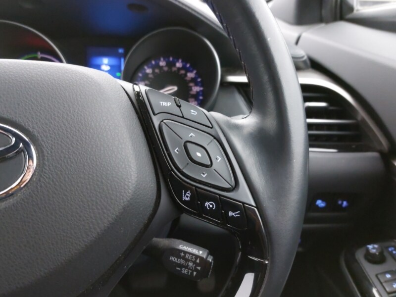 Used Toyota C-HR 2019 for sale - 76663900: Photo 18