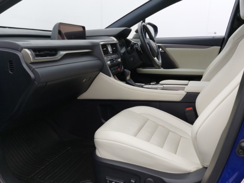 Used Lexus RX 2017 for sale - 77154801: Photo 5