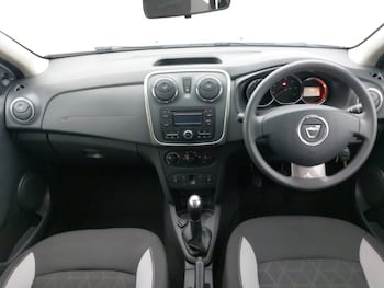 Used Dacia Sandero Stepway 2015 for sale - 78013179: Photo