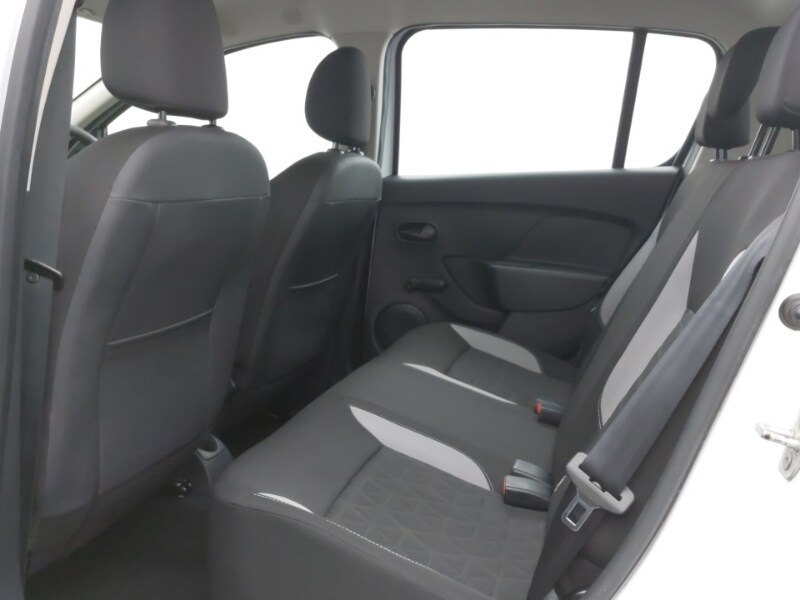 Used Dacia Sandero Stepway 2015 for sale - 78013179: Photo 6