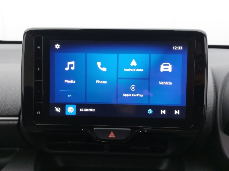 Used Mazda Mazda2 HYBRID 2024 for sale - 76566849: Photo 11