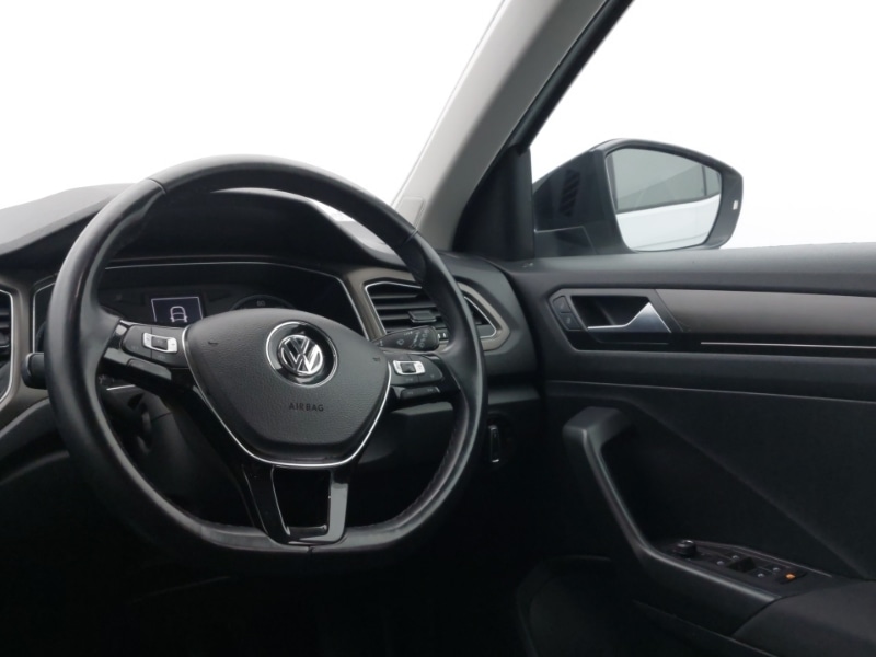 Used Volkswagen T-Roc 2019 for sale - 76602531: Photo 10