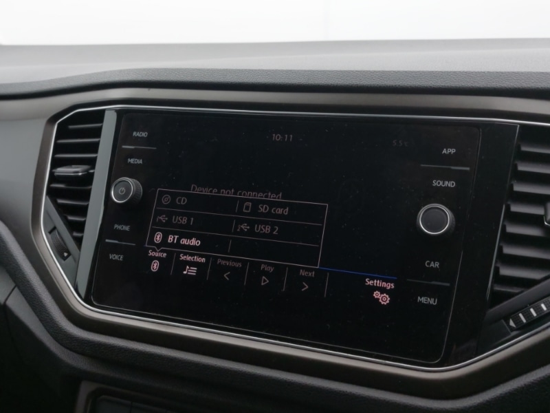 Used Volkswagen T-Roc 2019 for sale - 76602531: Photo 14