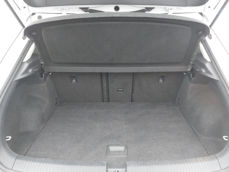 Used Volkswagen T-Roc 2019 for sale - 76602531: Photo 8