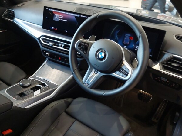 Used BMW 3 Series 2024 for sale - 76199200: Photo 12