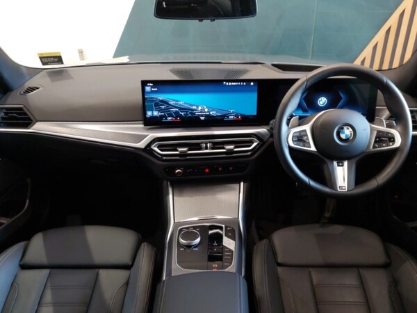 Used BMW 3 Series 2024 for sale - 76199200: Photo 2