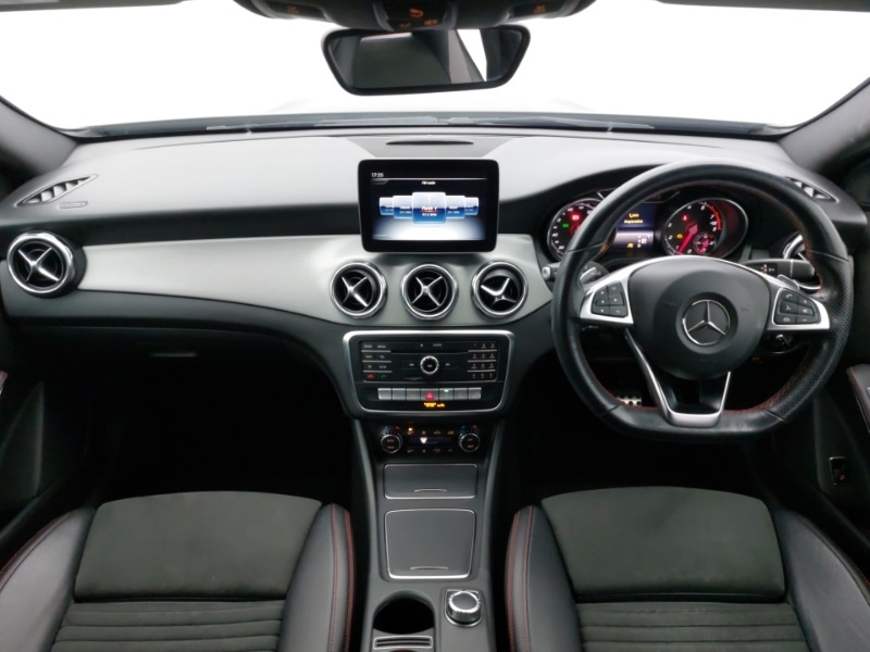 Used Mercedes-Benz GLA 2020 for sale - 76987244: Photo 2