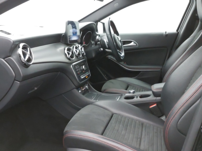 Used Mercedes-Benz GLA 2020 for sale - 76987244: Photo 5