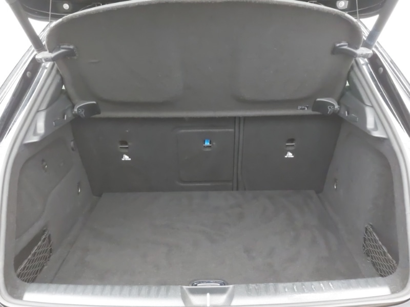 Used Mercedes-Benz GLA 2020 for sale - 76987244: Photo 8