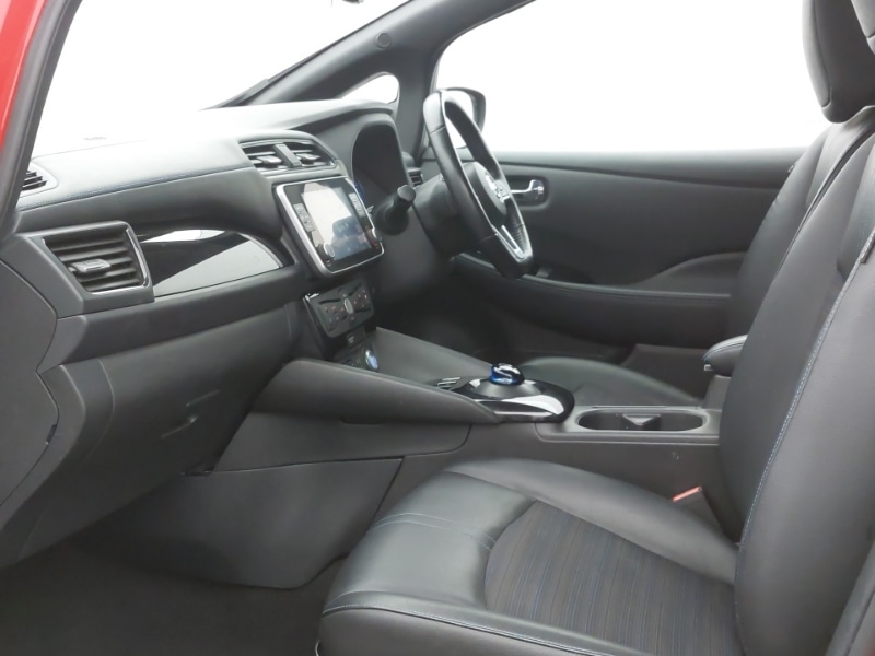 Used Nissan Leaf 2021 for sale - 78147043: Photo 5