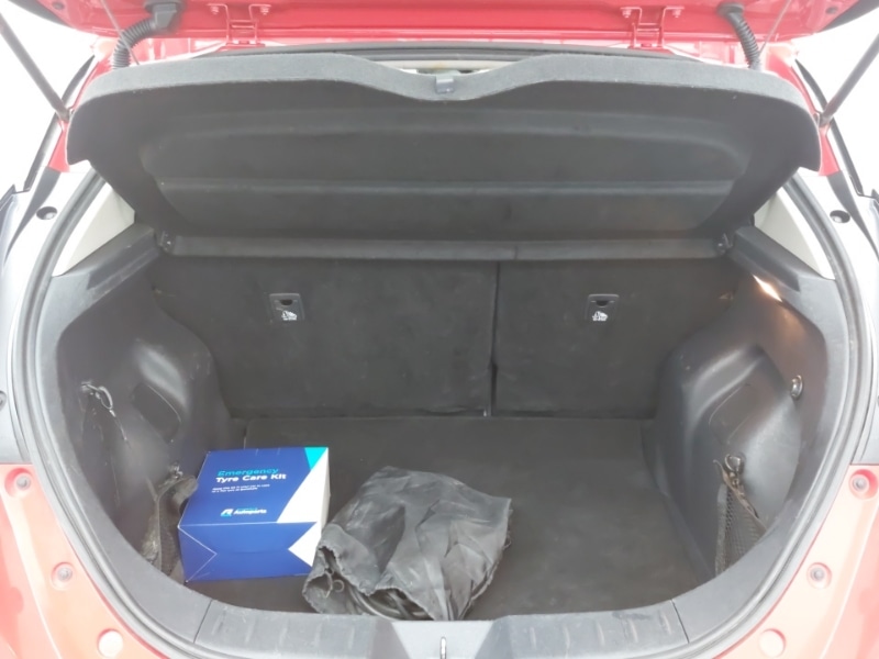 Used Nissan Leaf 2021 for sale - 78147043: Photo 8